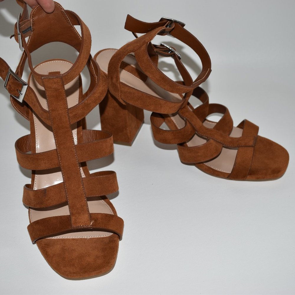 Forever 21 Women's New Brown Faux Suede Heels 10
